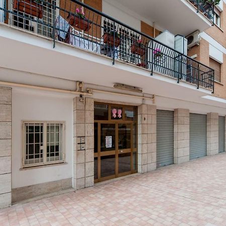 Appartamento Privato A Marconi Рим Экстерьер фото